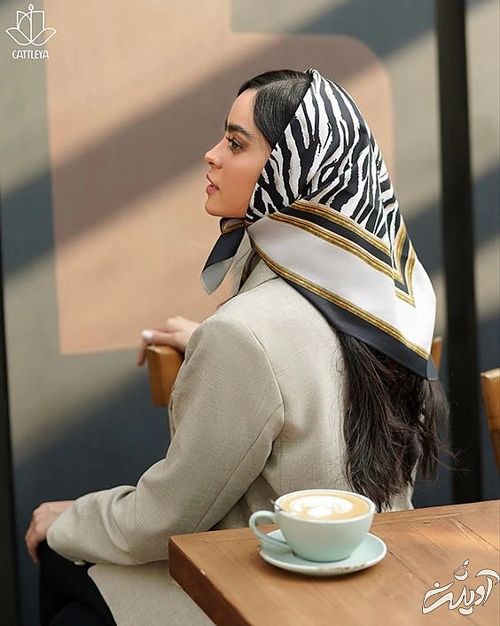 مینی اسکارف